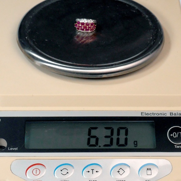 10k Ruby Diamond Cluster Ring in SOLID Yellow Gold - Picture 8 of 9